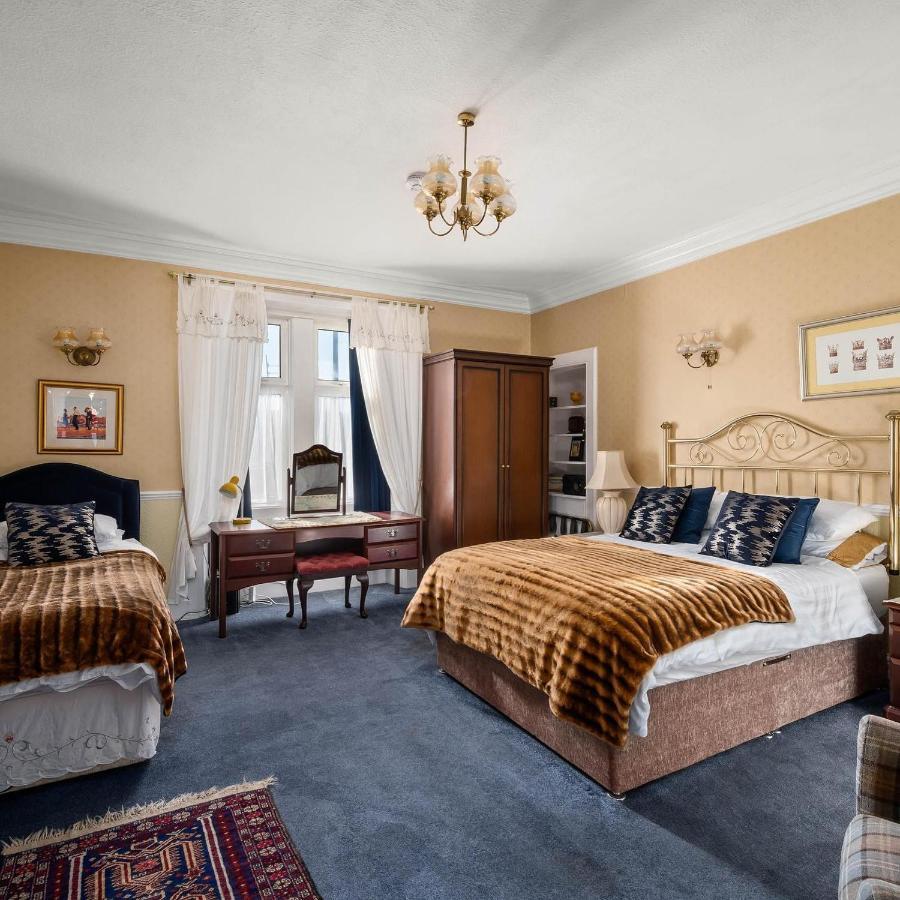 Ashley House Bed and Breakfast Dundee Exteriör bild